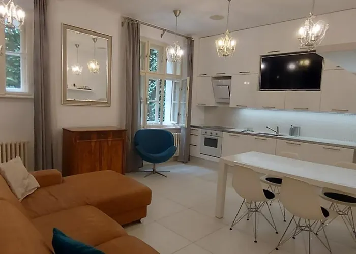 Beautiful In The Old Town Of Apartament